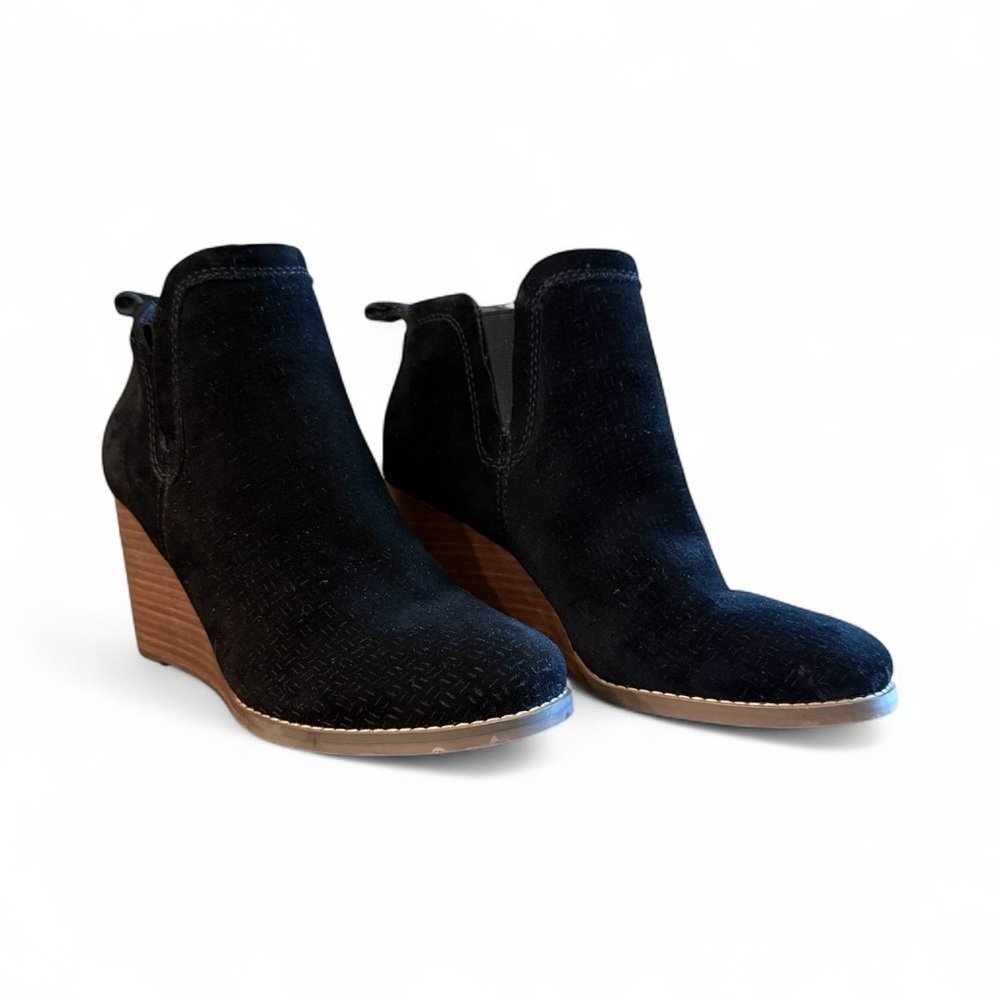 Crown VintageBlack Wedge Ankle Boots - Picture 4 of 8